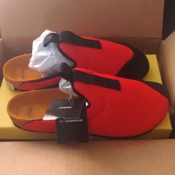 Slides - Picture 3 of 4